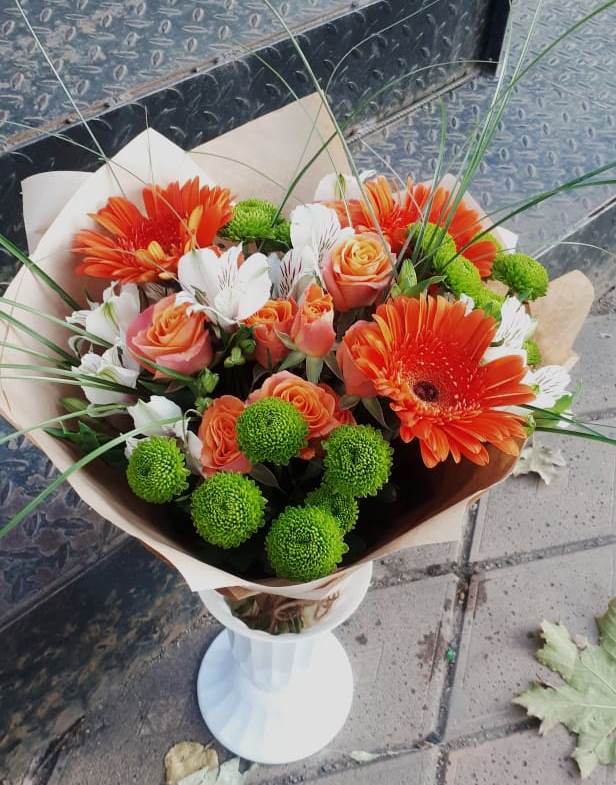 Букет цветов из: Герберы, Хризантемы, Альстромерии и Розы в Тимофеевке