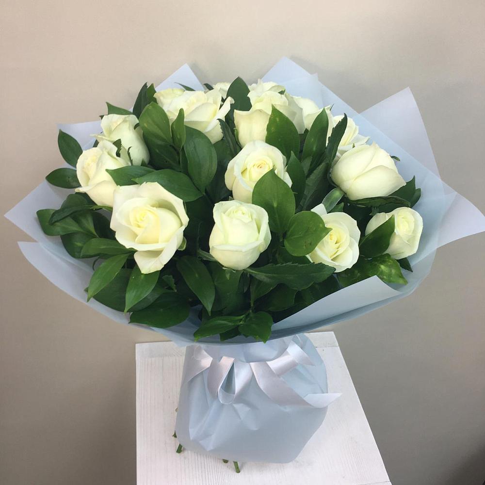 Букет 15 Белых роз Проуд в Тимофеевке