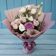 Букет цветов из:  Розы и Лизиантусы в Тимофеевке