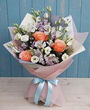 Букет цветов из:  Лизиантусы, Розы, Альстромерии и Гипсофила #REPLACE_PRED# Тимофеевке