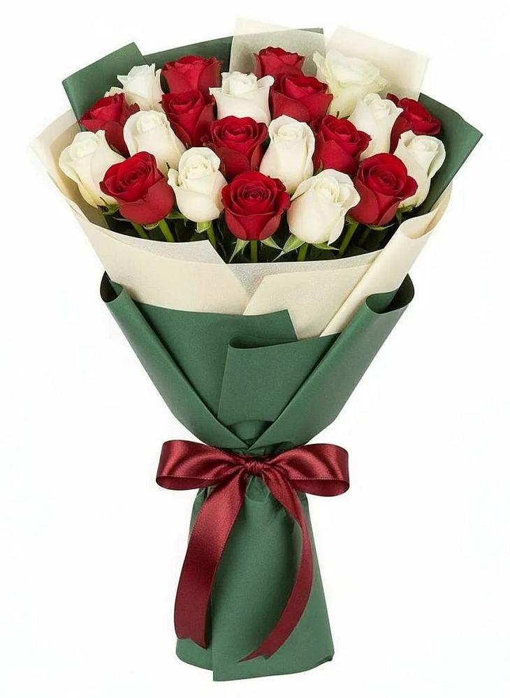 Букет Микс из красных и белых роз в Тимофеевке