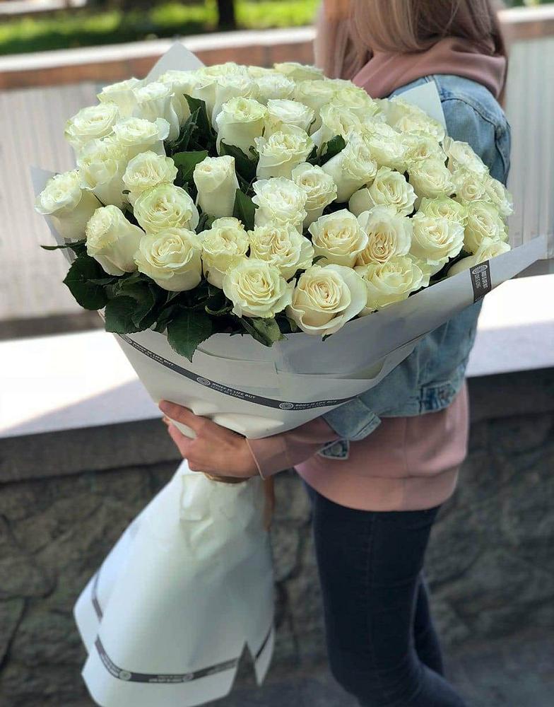 35 Белых роз в Тимофеевке Букет 35 Белых роз в Тимофеевке