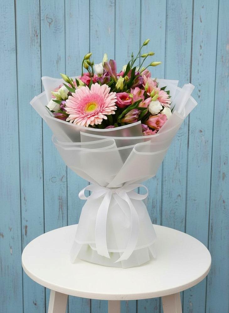 Букет цветов из: Герберы, Альстромерии и Лизиантусы в Тимофеевке