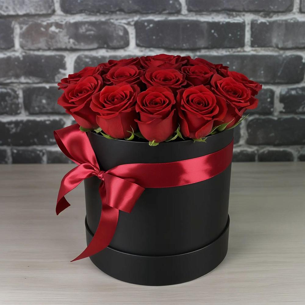 Цветочная композиция из Розы в шляпной коробке в Тимофеевке