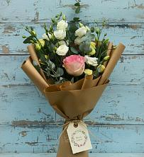 Букет цветов из:  Розы и Лизиантусы в Тимофеевке